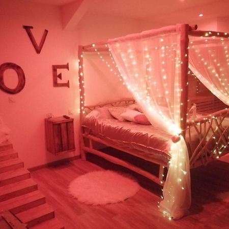 Bed and Breakfast Le Reve De Lily Les Vigneres Экстерьер фото
